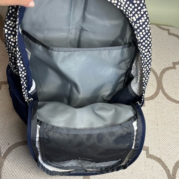 The North Face Wise Guy Backpack, Navy White, Medium Size school bag, hiking - Picture 14 of 17